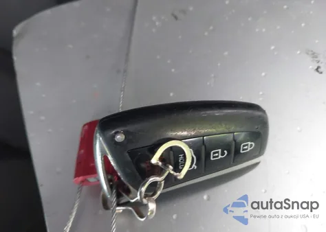 2015 Hyundai Genesis 3.8 from USA, damaged, VIN KMHGN4JE3FU050003